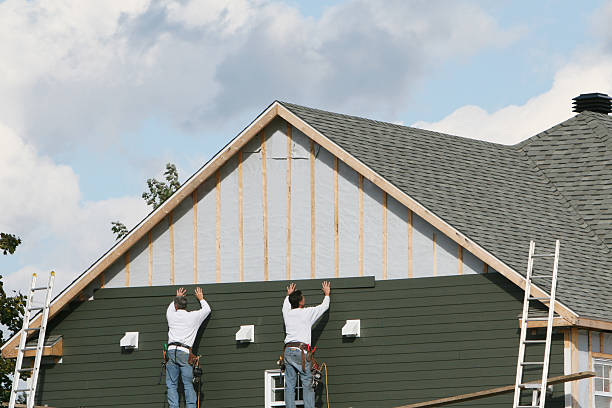 Professional Siding Contractor technician working in Medina, OH